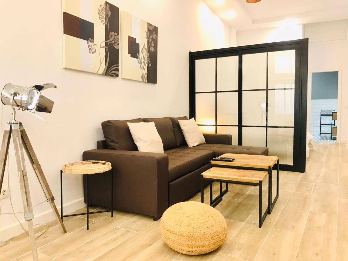Munilla & Beach By Ele Apartments Malaga Ngoại thất bức ảnh